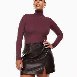 Wilfred Only Turtleneck Maroon XS from Aritzia